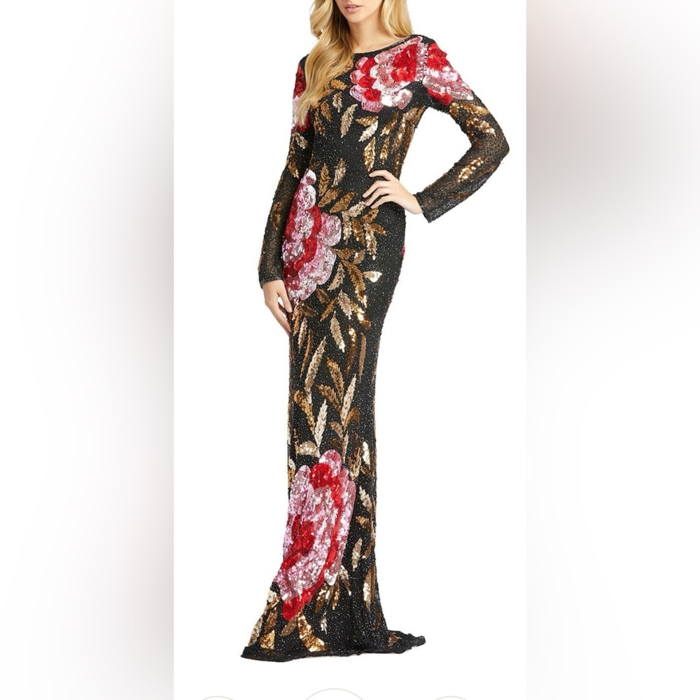 Mac Duggal long sequence gown! Beaut detail and gorgeous cowl back. - Picture 5 of 8